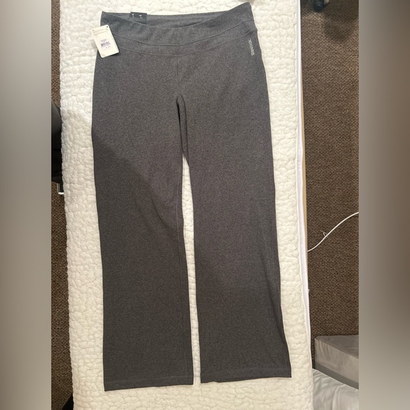 Reebok Pants - NWT /Reebok Sport Regular Fit Gray Legging Athletic Yoga /Reg Fit XL /Retail $55